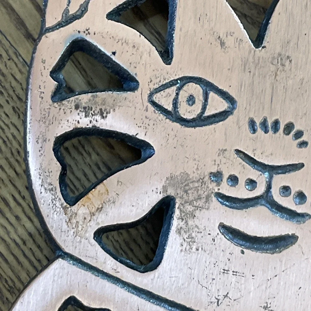 2000 Vintage Laying Loafing Cat Cast Iron‎ and Copper Metal Trivet